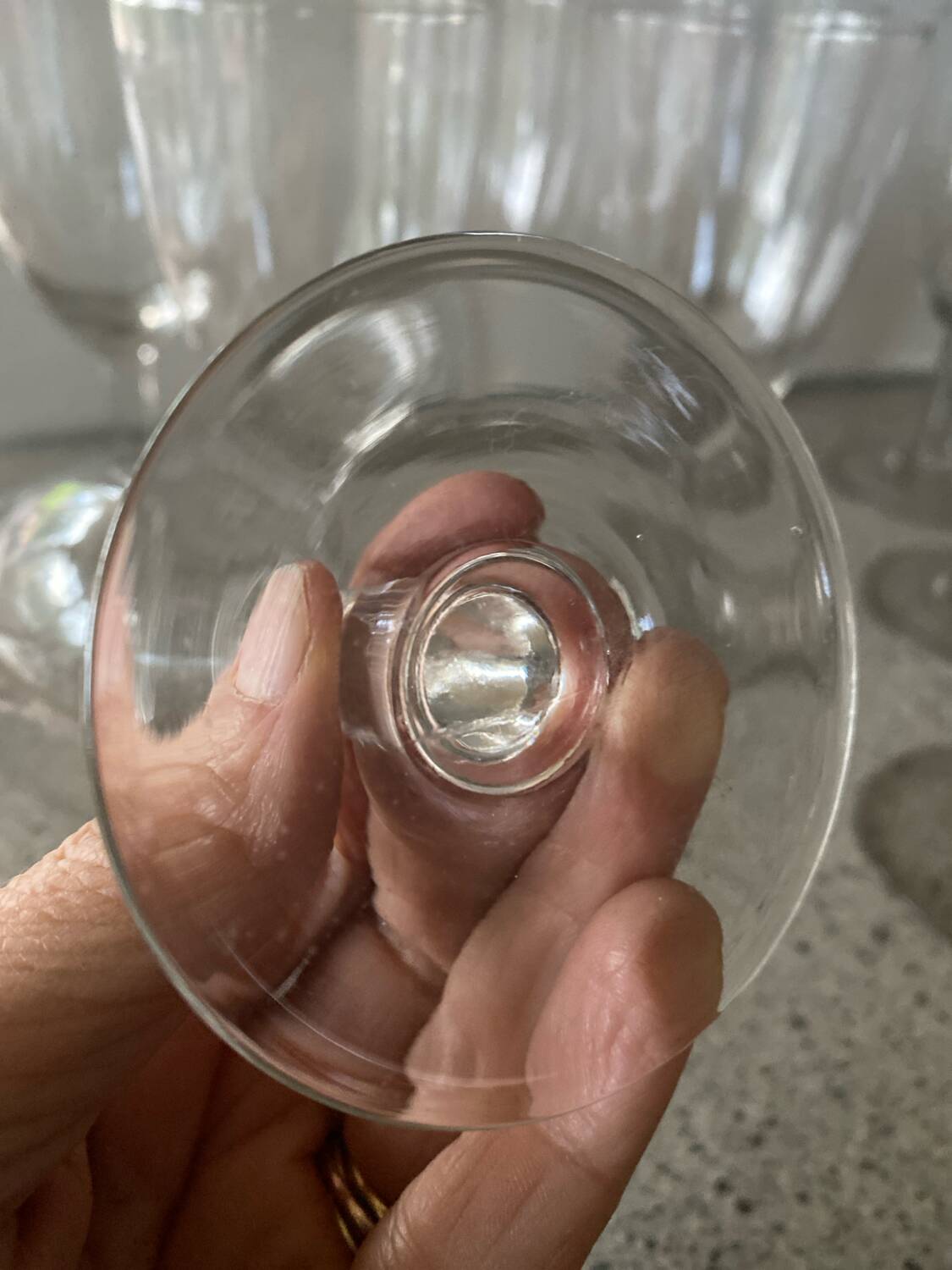 6 crystal wine glasses