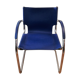 Chaise vintage cuir bleu roi