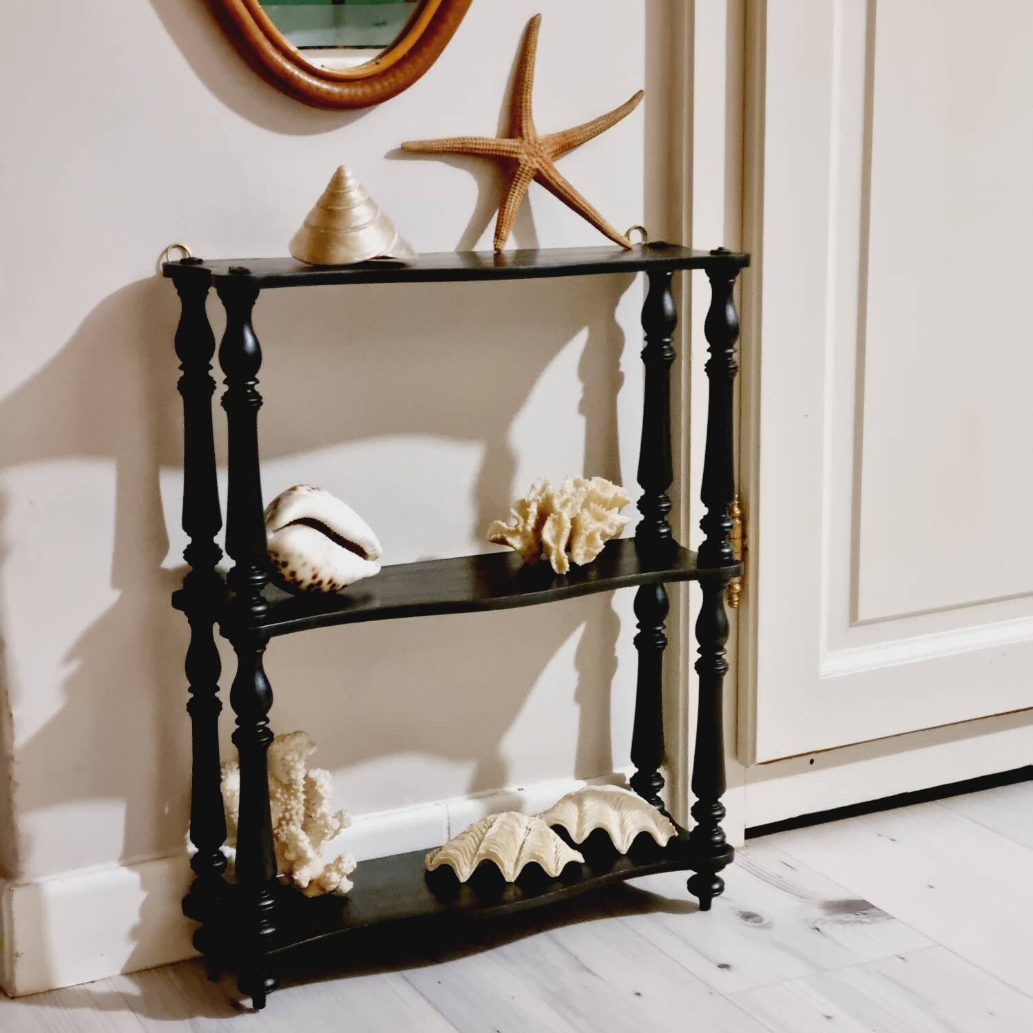 Lot of 2 old shelves