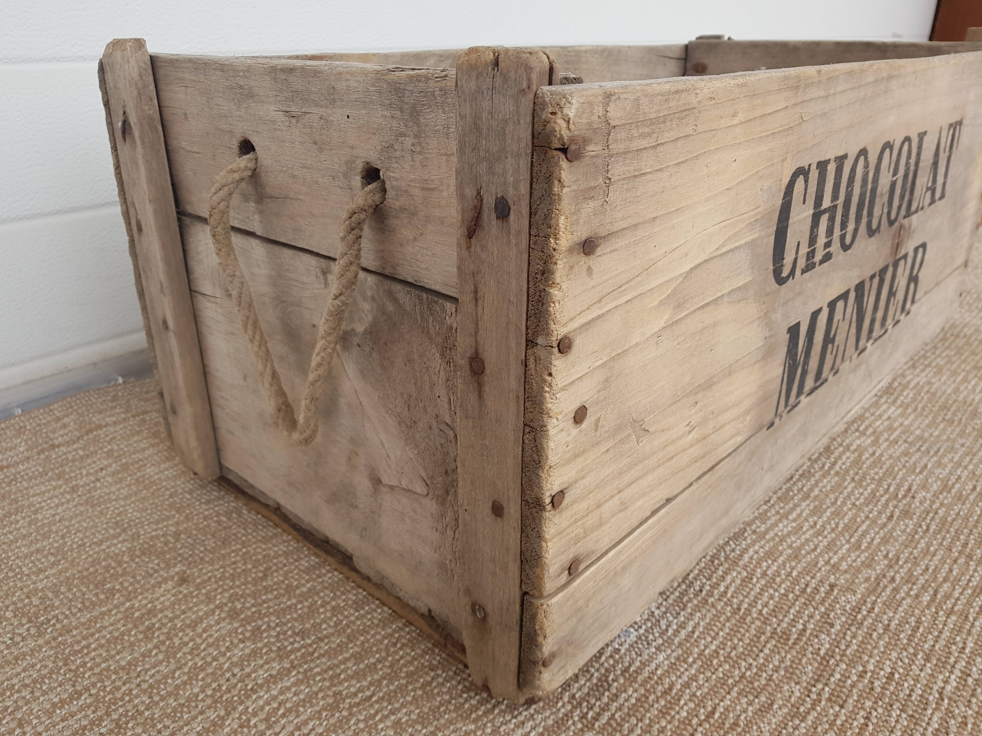 Old advertising box "Chocolate Menier"