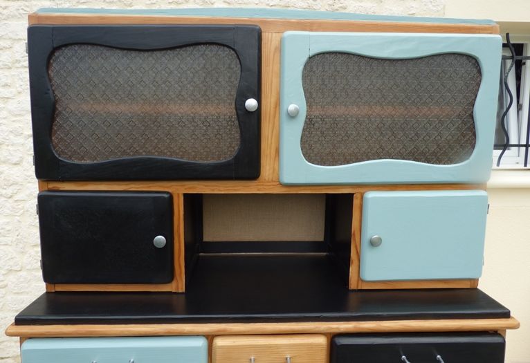 Vintage mado furniture from the 60s in wood – totally restyled