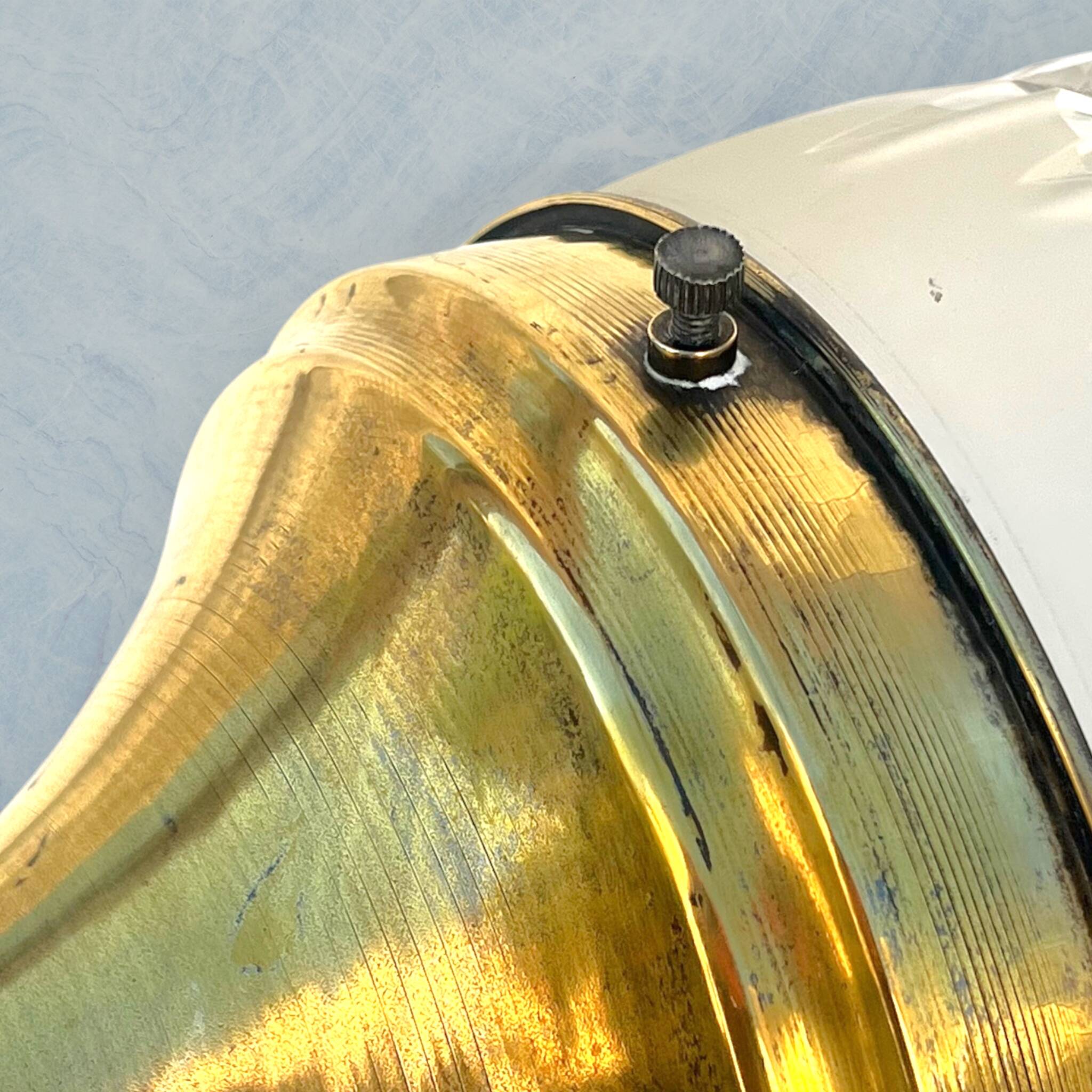 Art Deco suspension in gilded brass and sculpted glass, 1930s