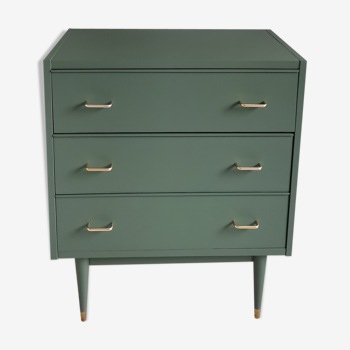 Chest of drawer