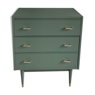 Chest of drawer