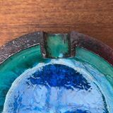 Ashtray or bowl in brutalist studio pottery by Gerhard Liebenthron, mid-century, 1960s, 1968.