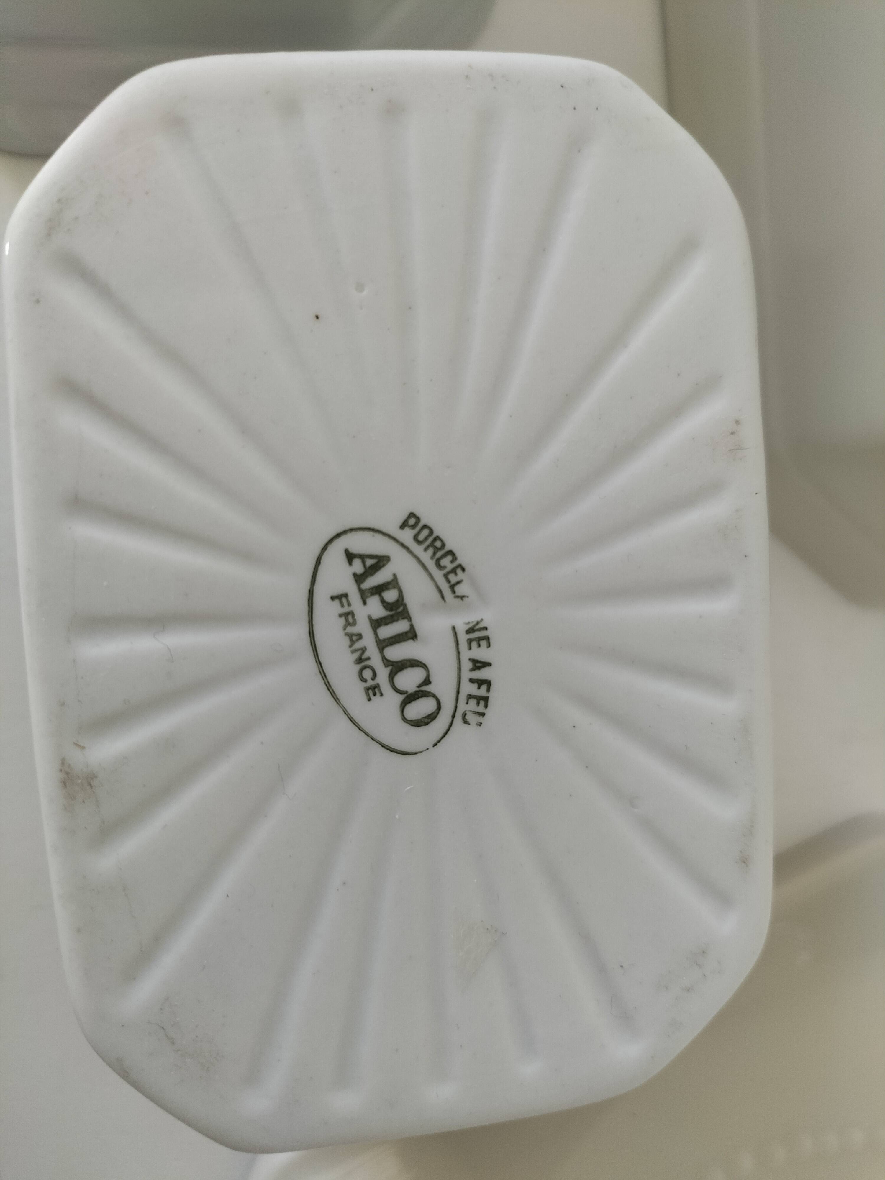 Trio de terrines Apilco porcelaine modèle perlé