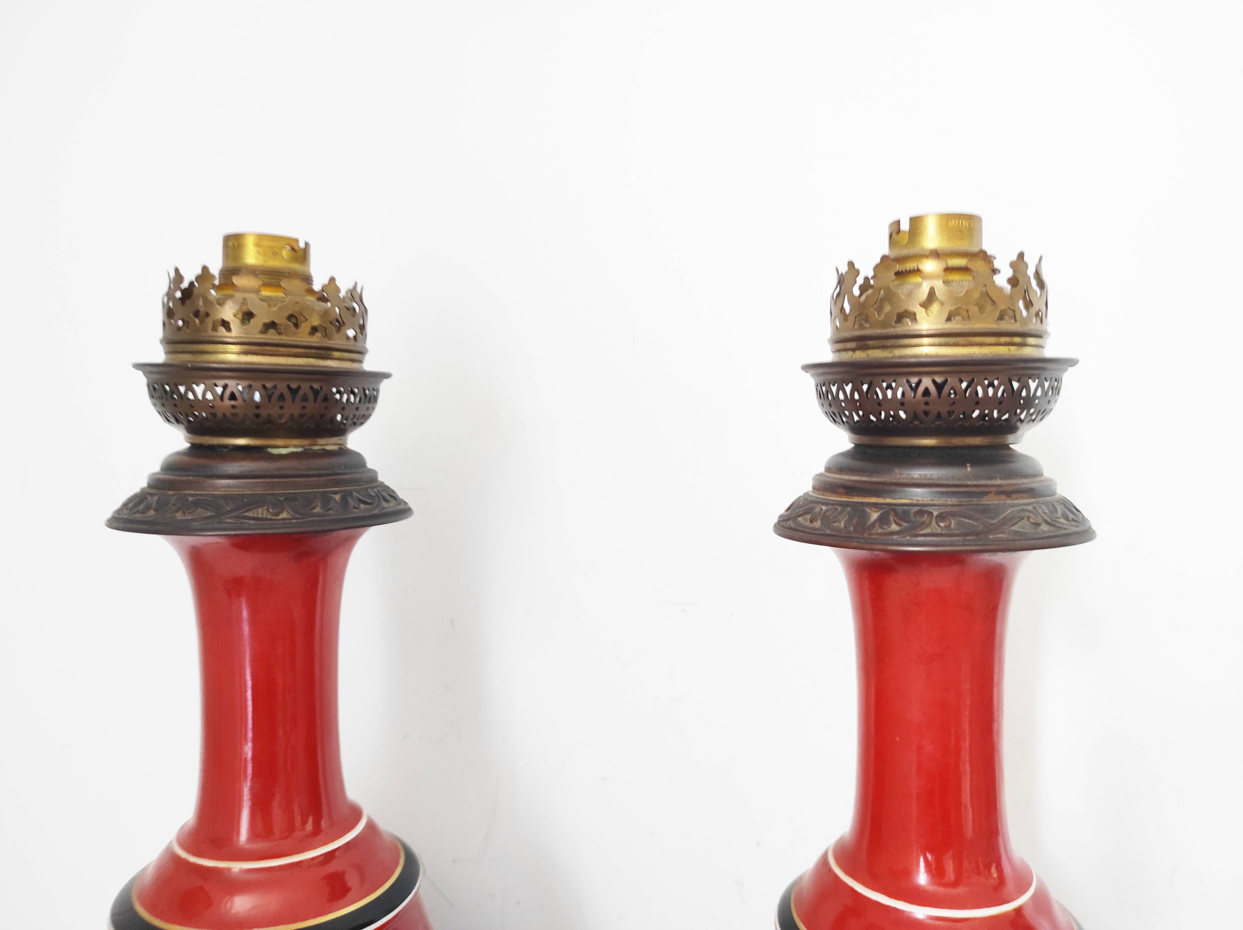Paire de pieds de lampe rouges, 1900