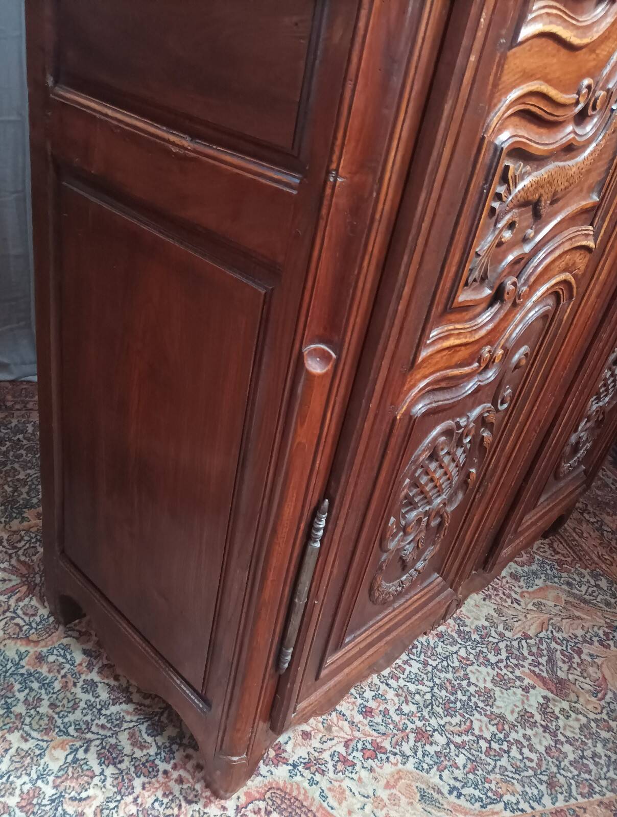19th-century oak Renaissance wardrobe