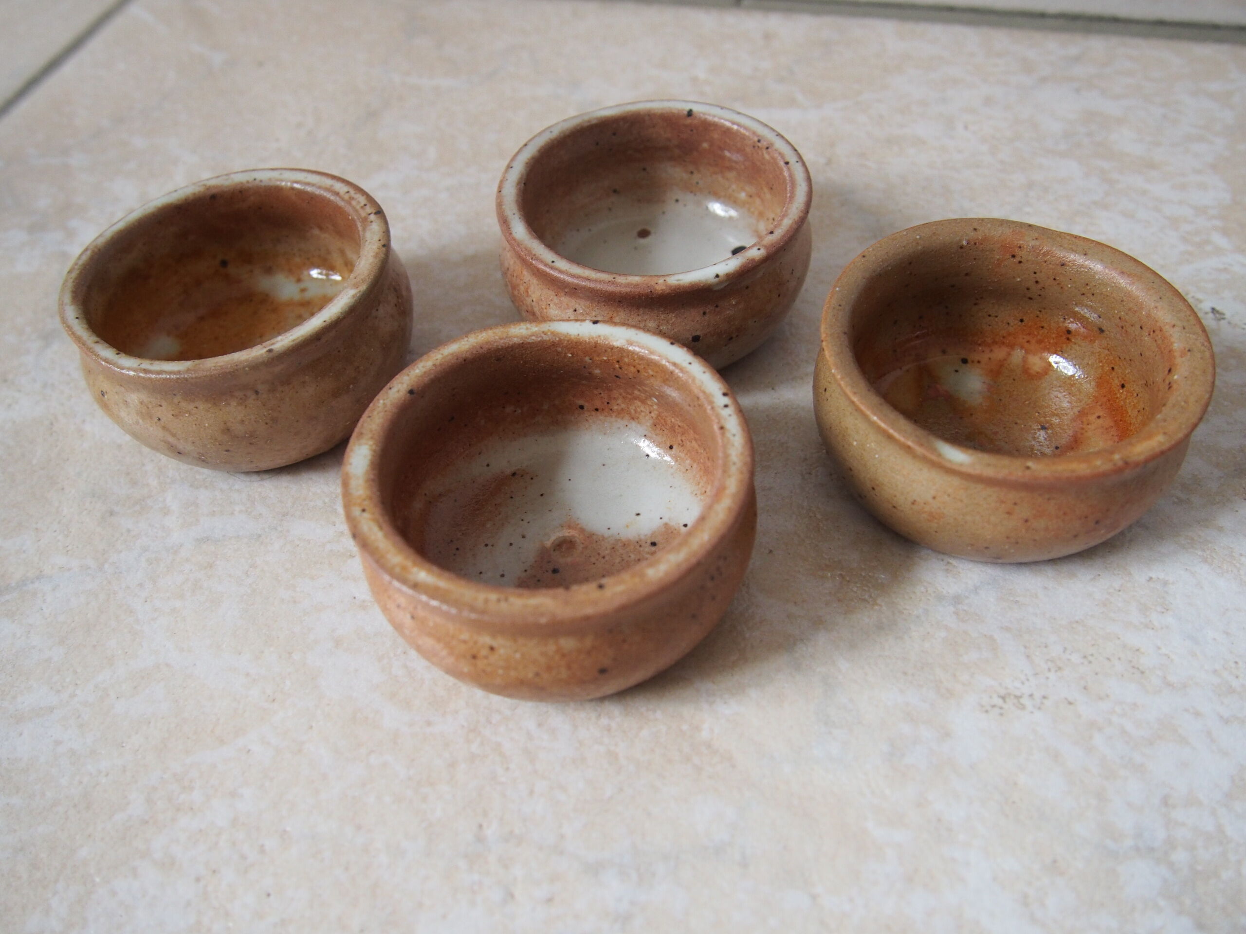 Set de 4 ramequins en grès