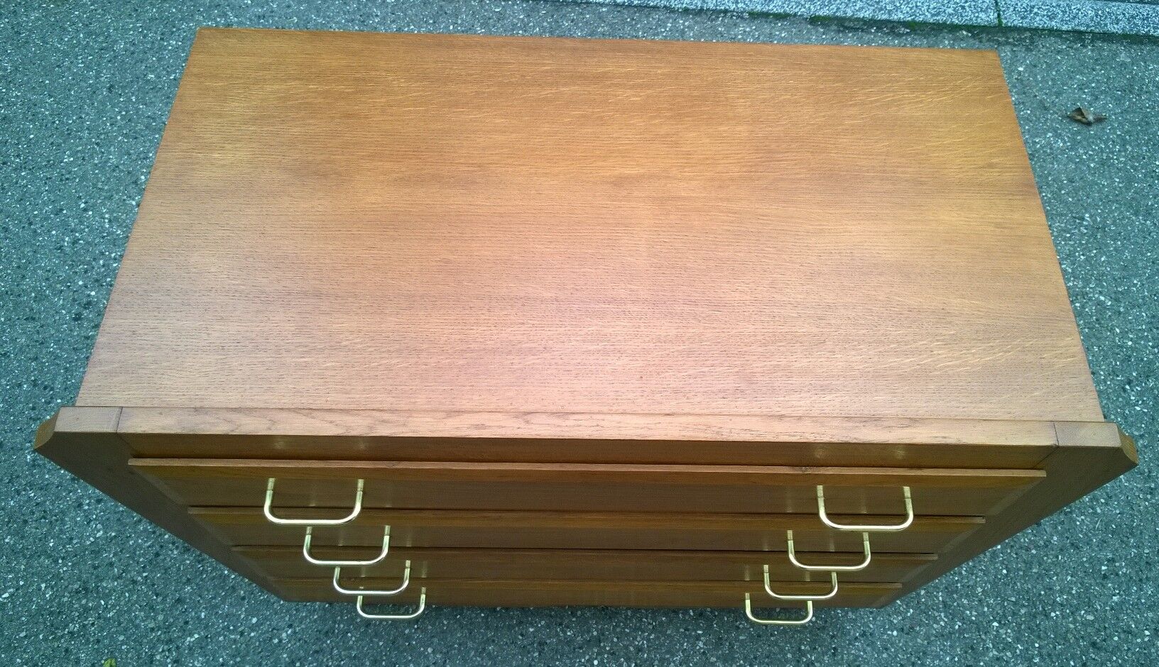 1960 Vintage dresser