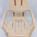 Boston by Pierre Paulin garden chair