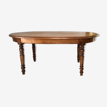 Oval cherry table with extensions