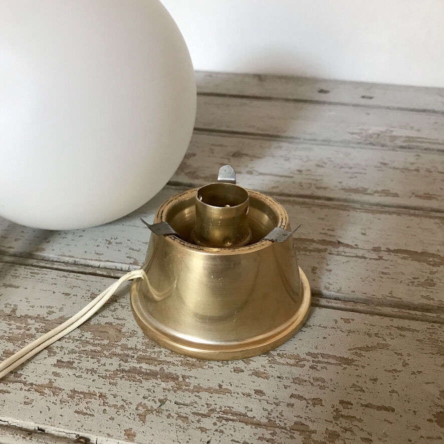 Opal globe table lamp