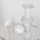 Vases baroques en opaline blanc