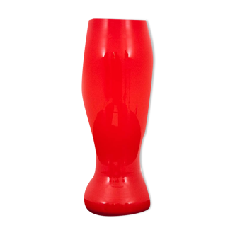 Vase en verre rouge, Pologne, années 1970