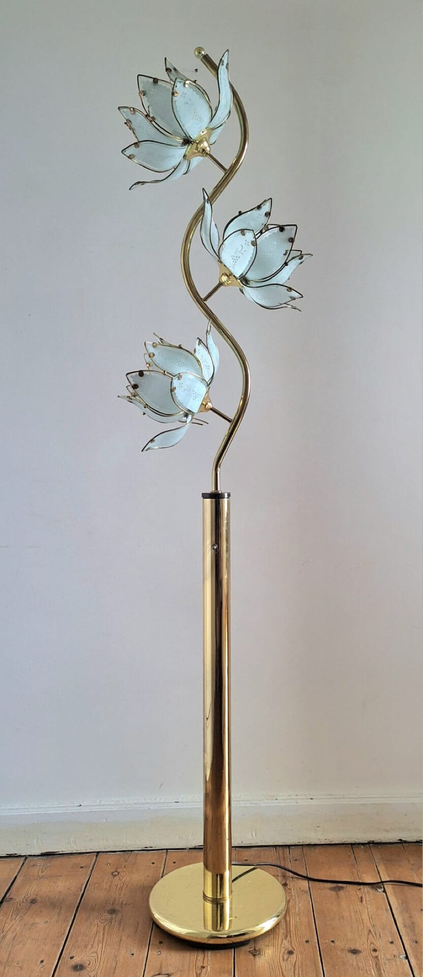 Vintage gold lotus flower floor lamp, Italian design light fixture with 3 lights.