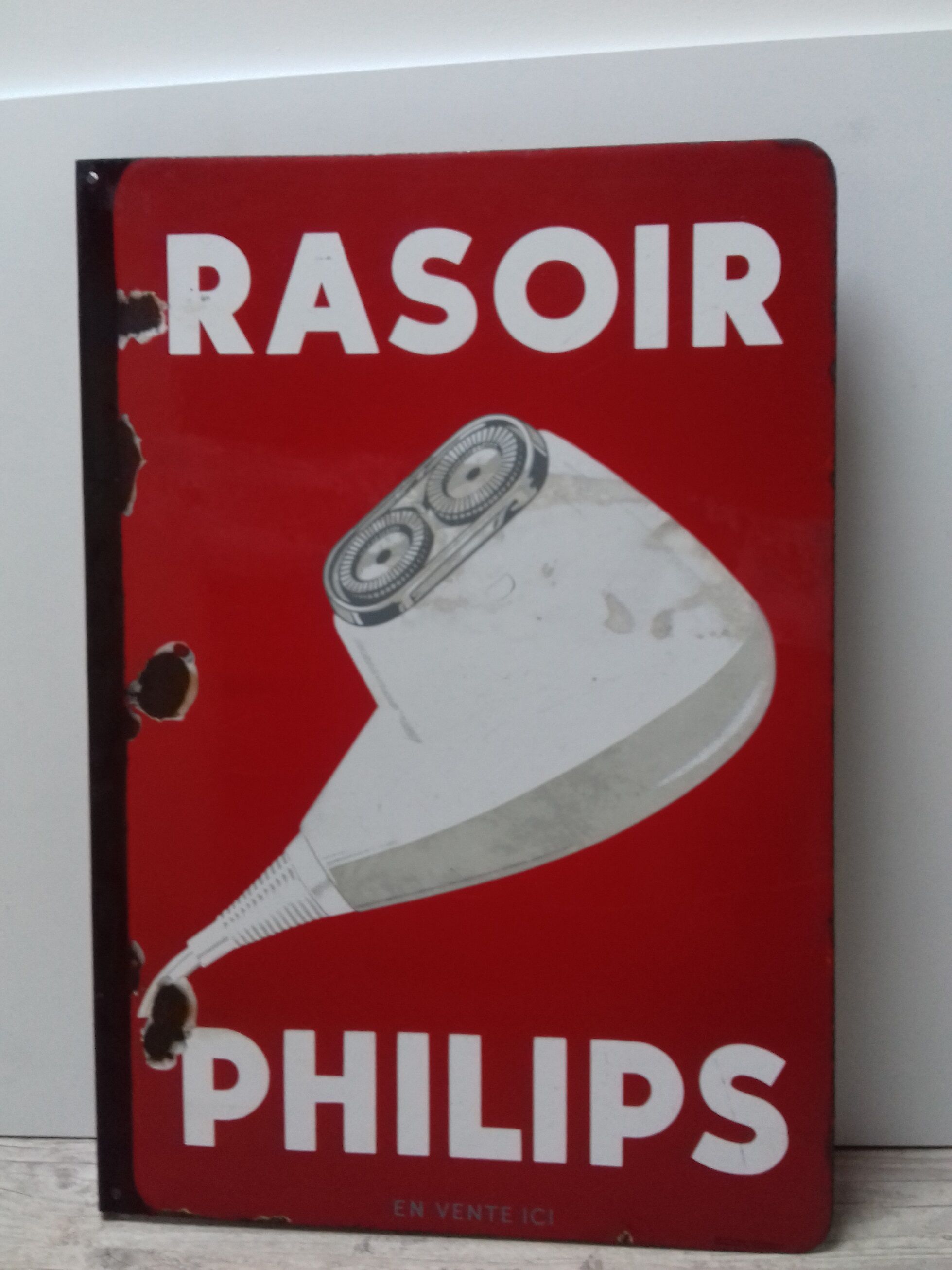 Enamelled plaque "sers philips"