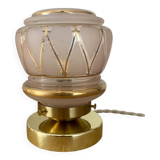 Lampe à poser globe vintage art déco en verre rose et doré