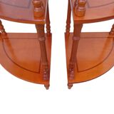Paire d'étagères d'angle