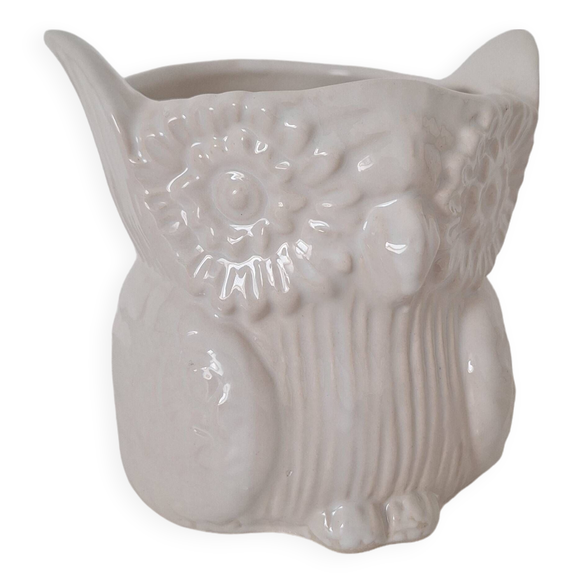 Vase / White owl planter