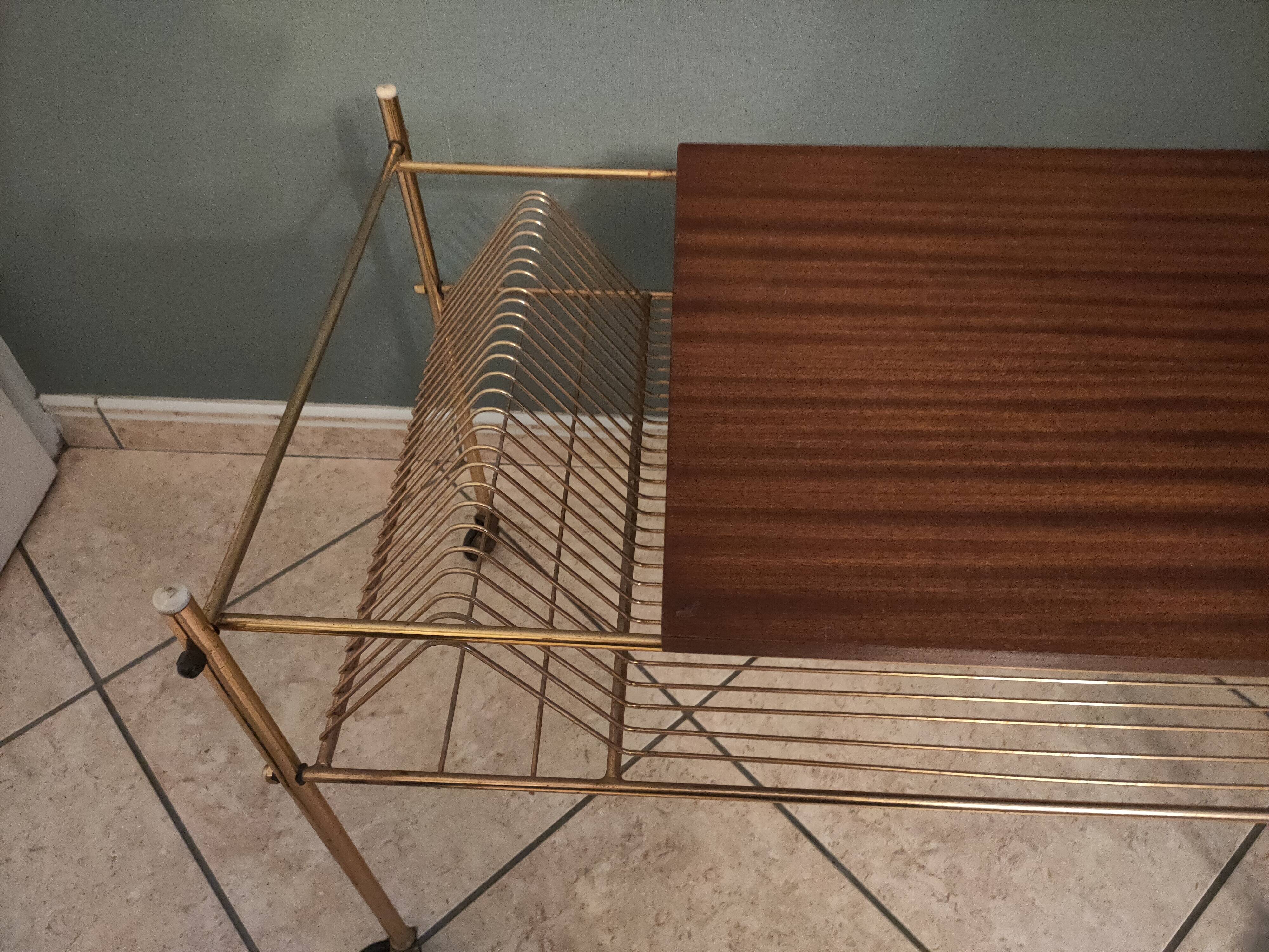 table basse vintage porte vinyles