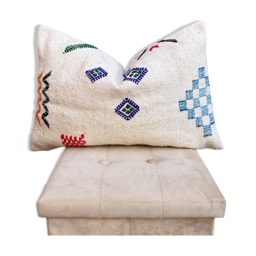 Handmade Moroccan Cushion Cover (60x40 cm) White, Kilim Rug Cushion Cover.