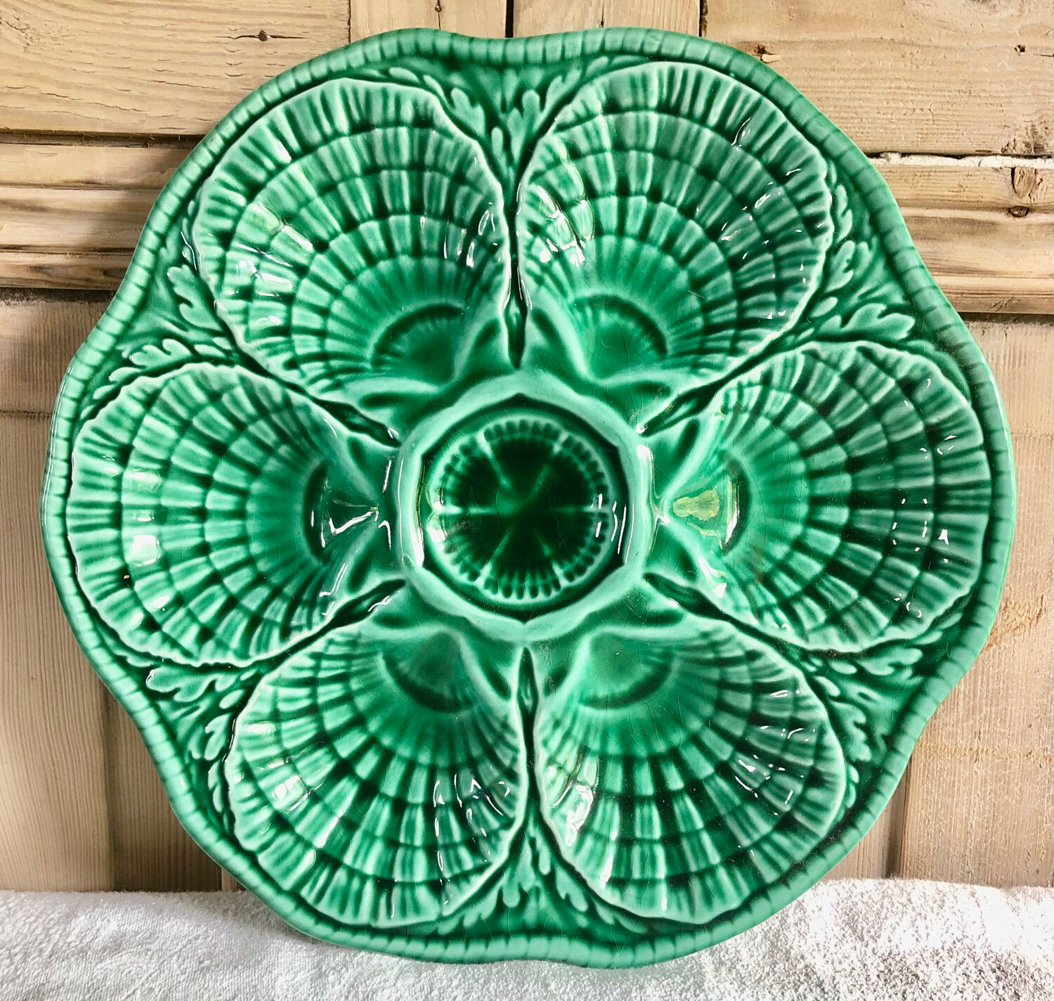 6 Sarreguemines slurry oyster plates