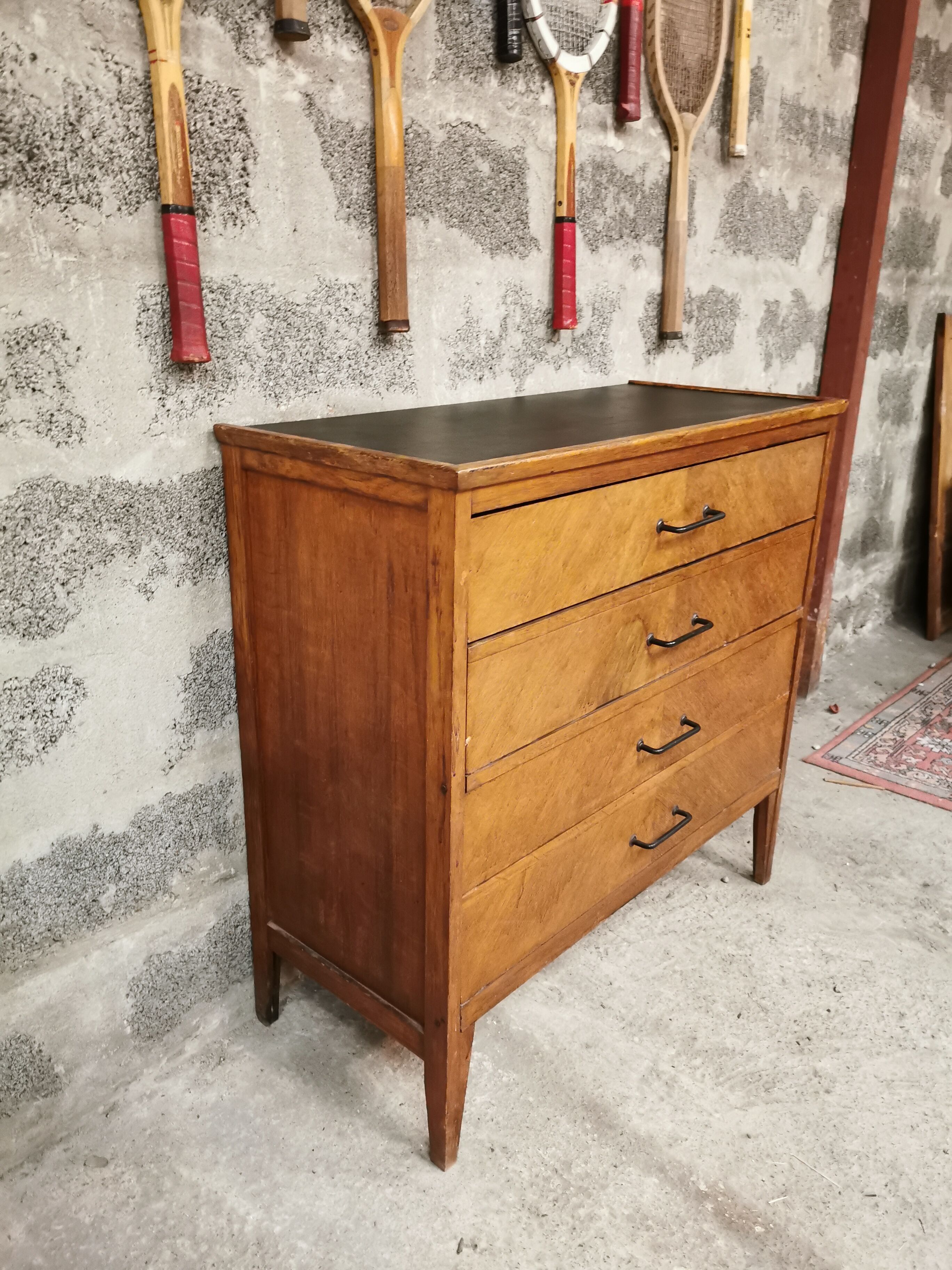 Vintage dresser