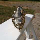 Brass cat