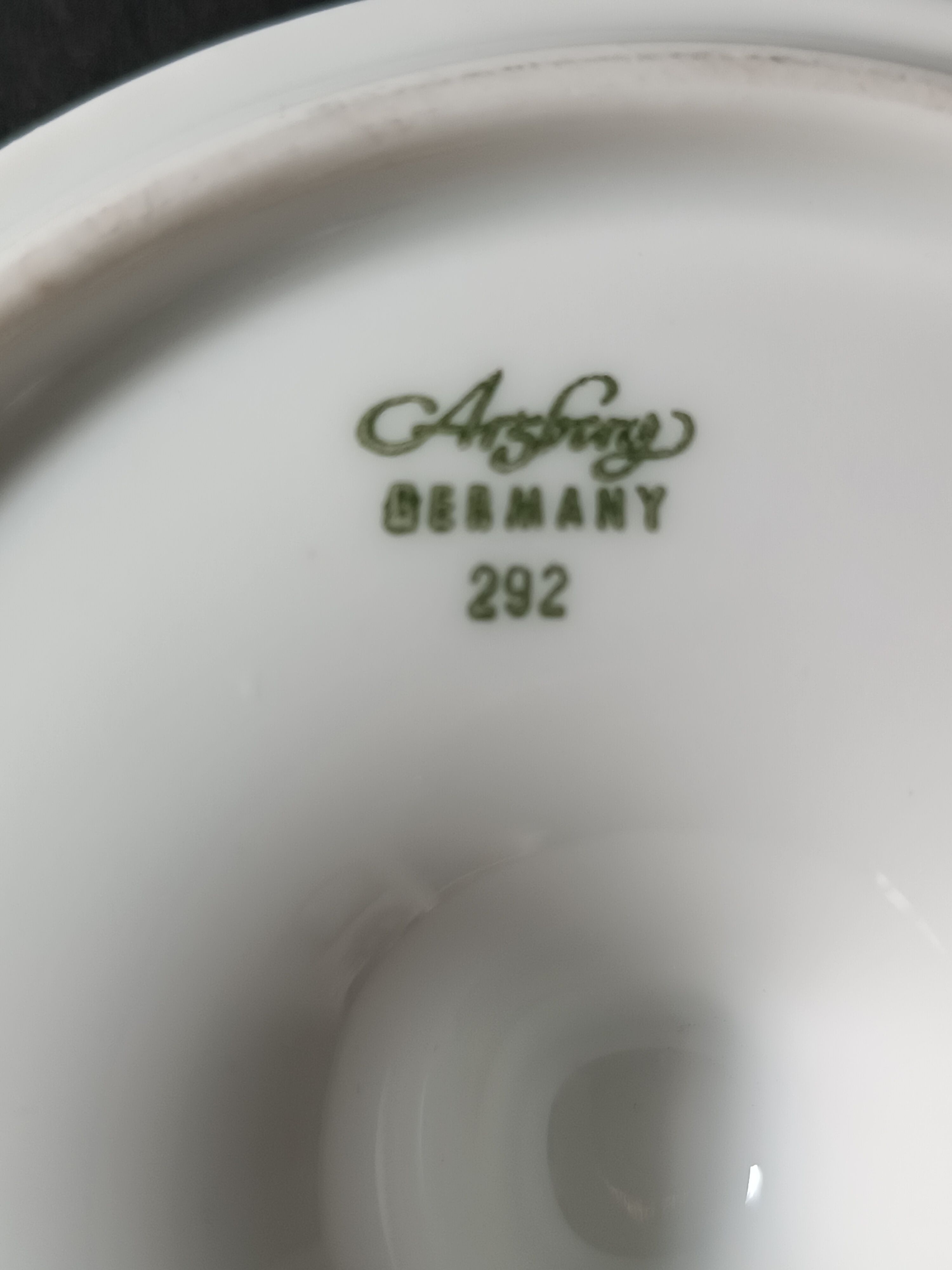 Two white porcelain ashtrays by Arzberg by Jean Luce 1960.