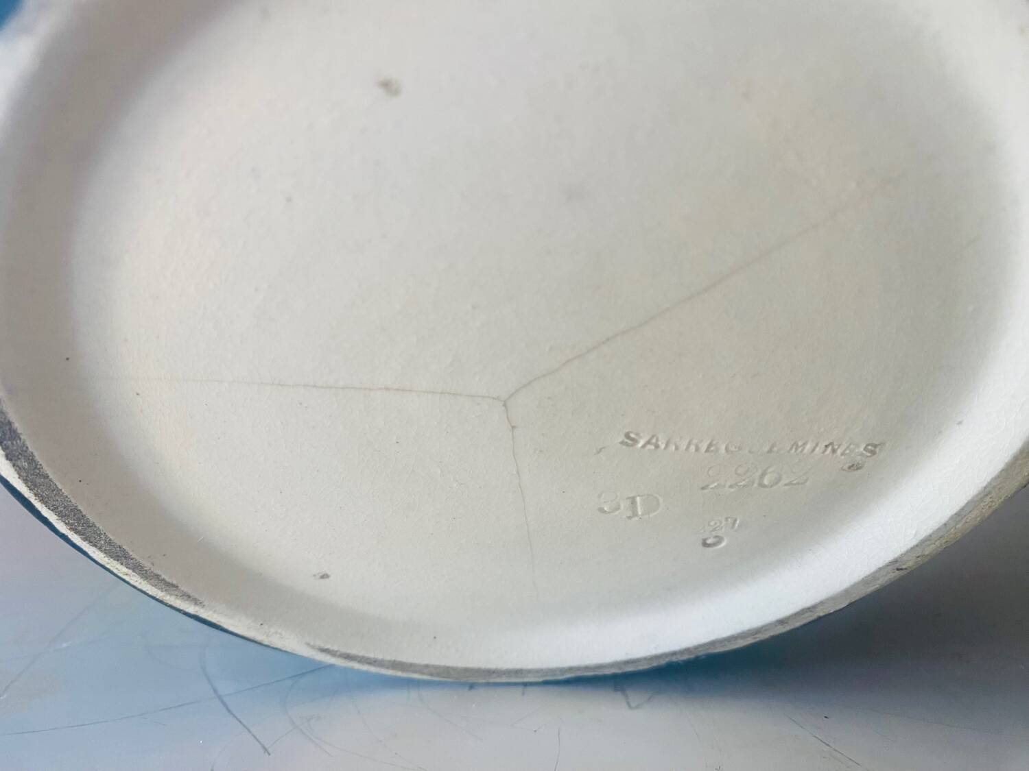 Sarreguemines Art Deco ceramic flowerpot