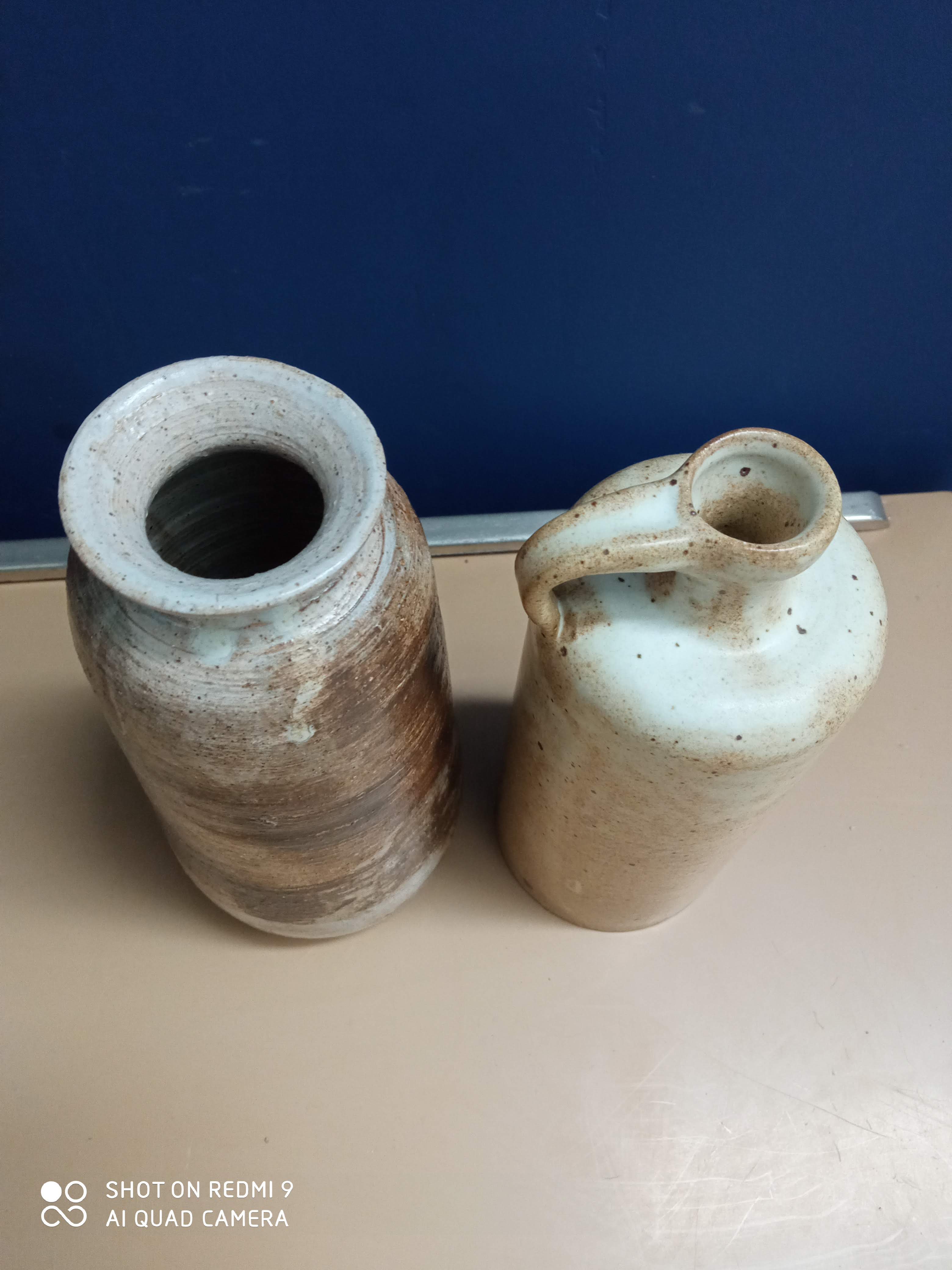 Vases en grès vintage