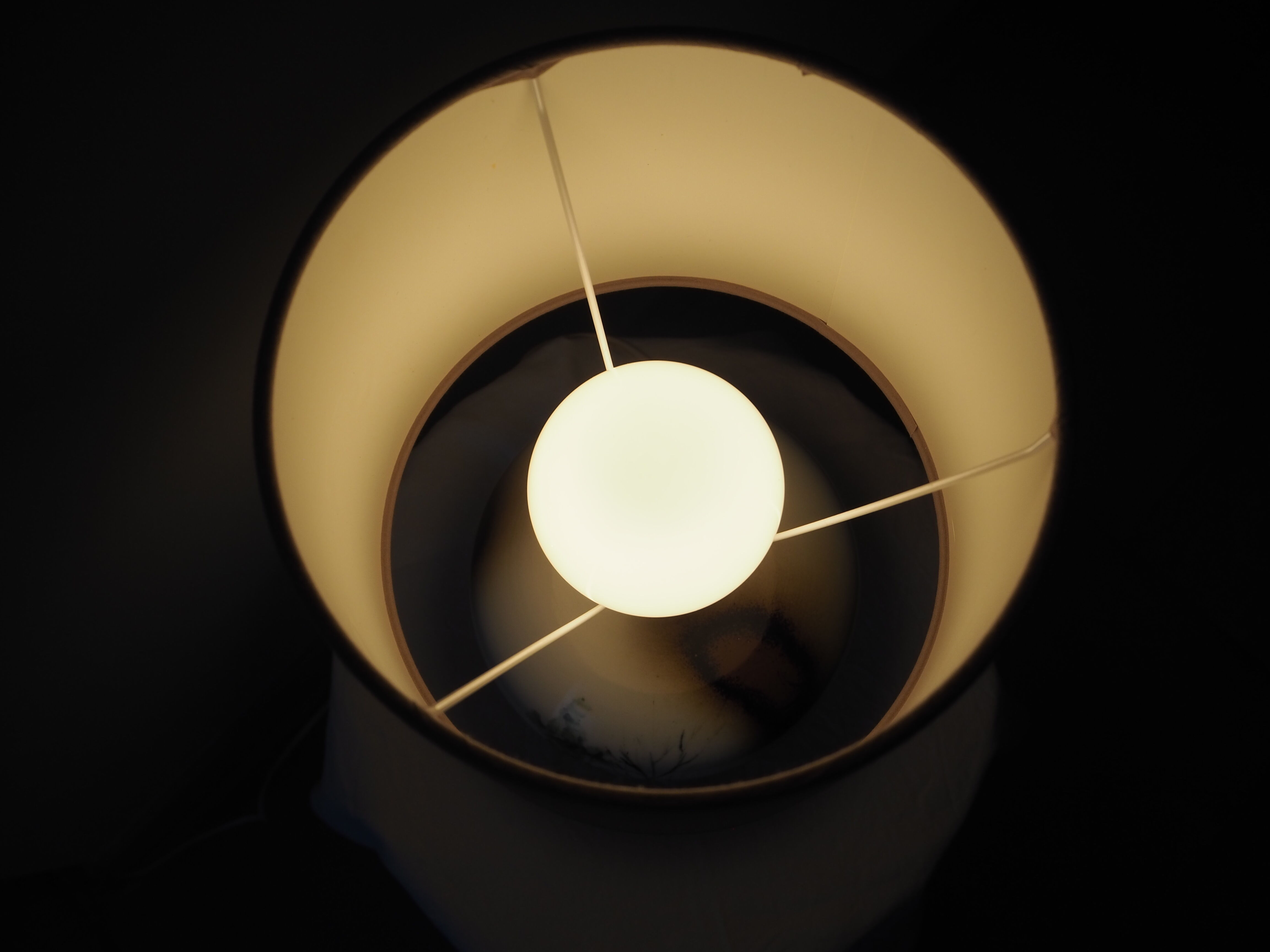 Enamelled ceramic ball lamp signed bossis and fabric lampshade