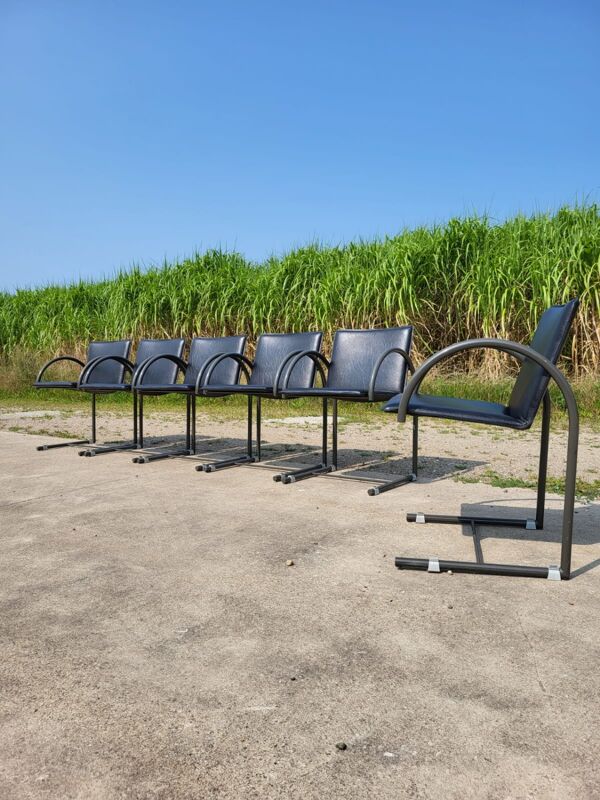 Lot de 6 chaises Circel noires postmodernes de design hollandais Metaform