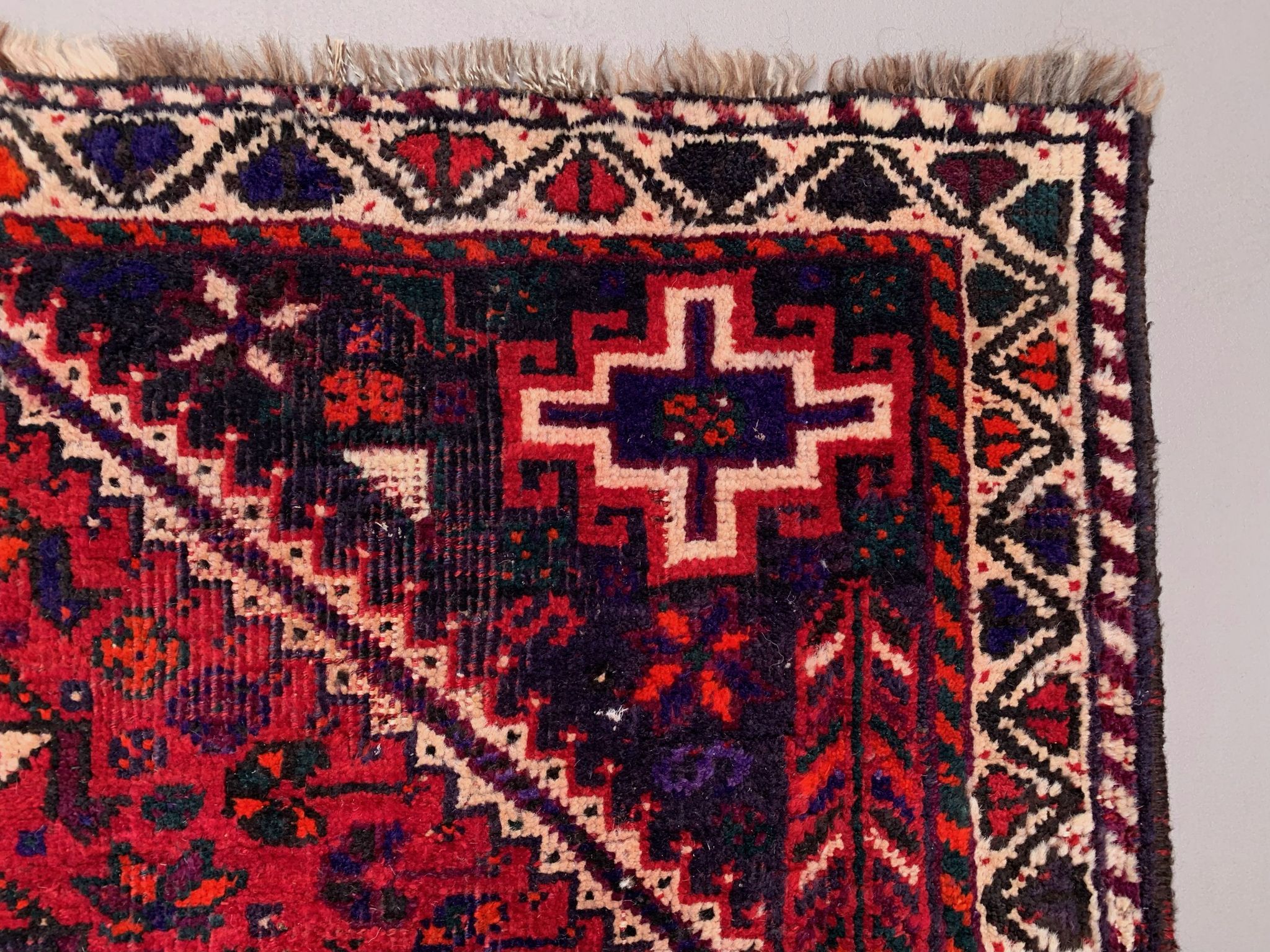 Vintage tribal rug 160x117 cm wool oriental handmade rug red, medium