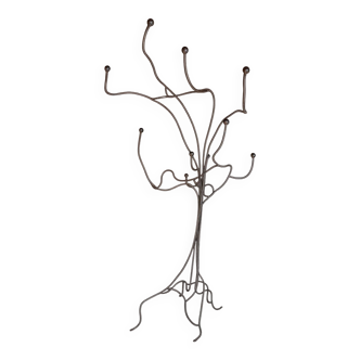 Design coat and hat rack sculpture – Unique piece by an ironworker artist