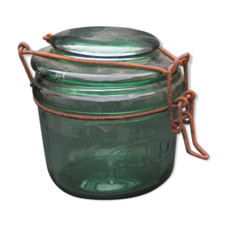Solid glass jar