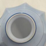 Blue opaline suspension