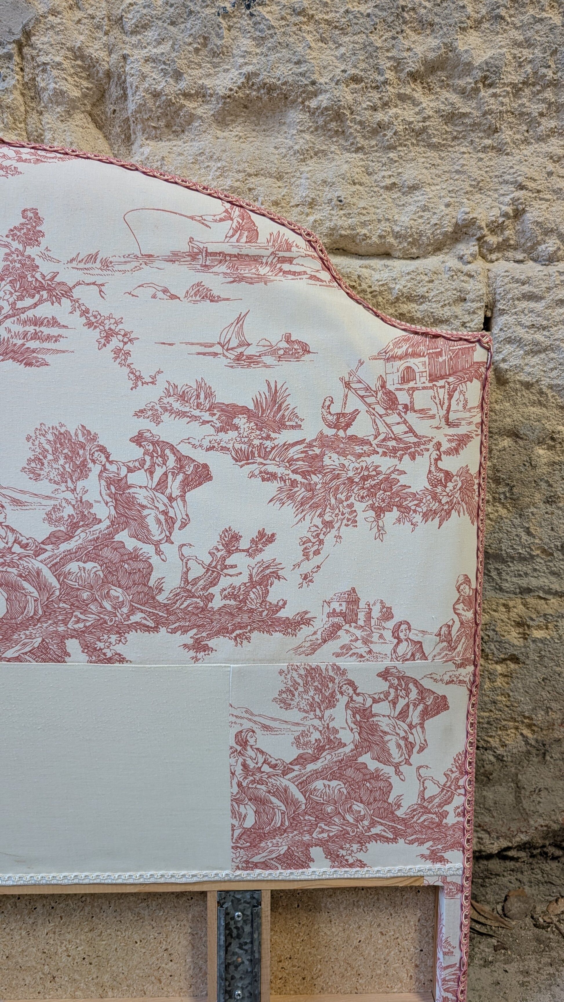 Headboard in toile de Jouy