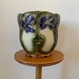 Digoin slip pot cache