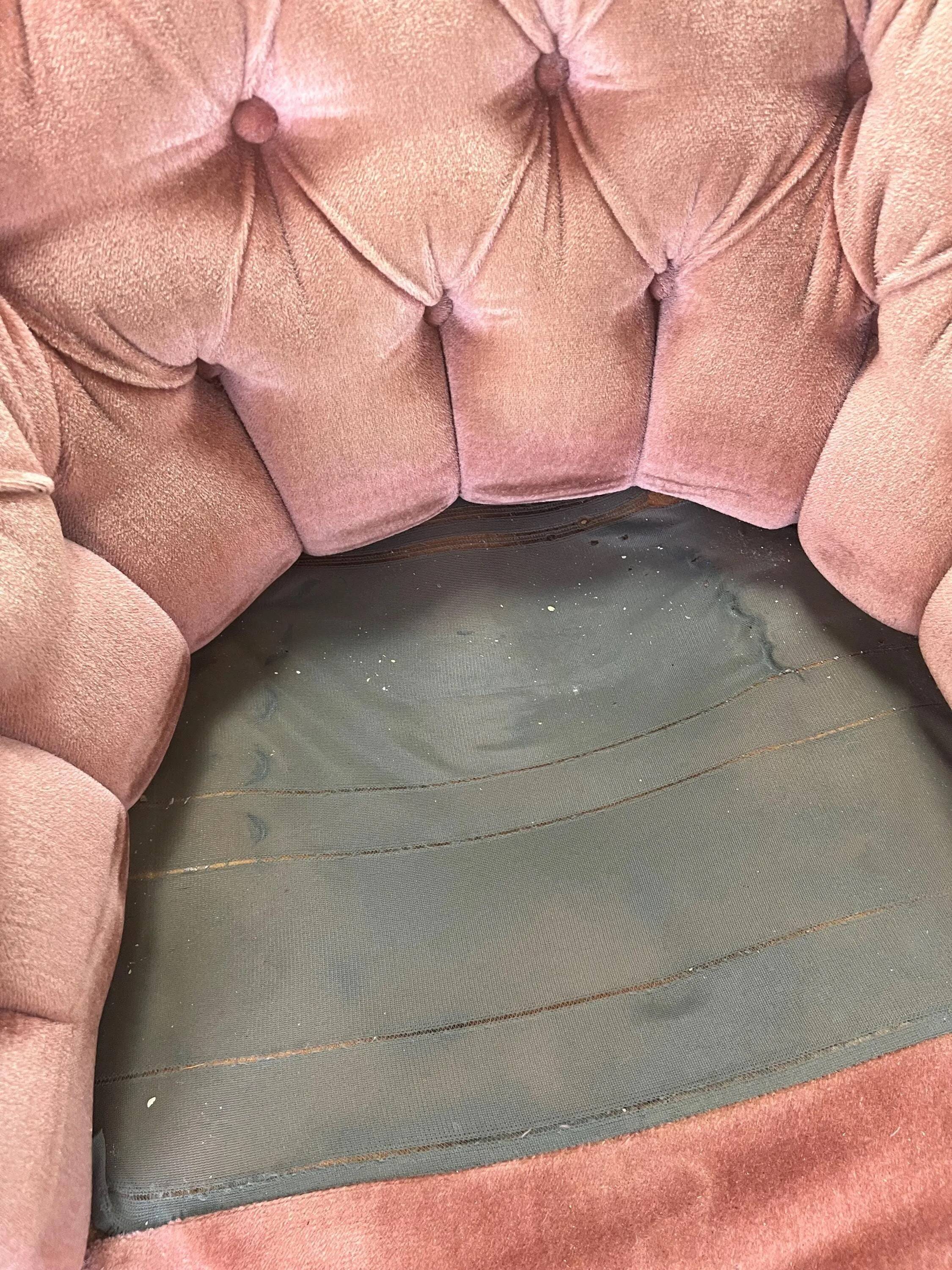 Vintage old pink armchair / single-seater with fringes