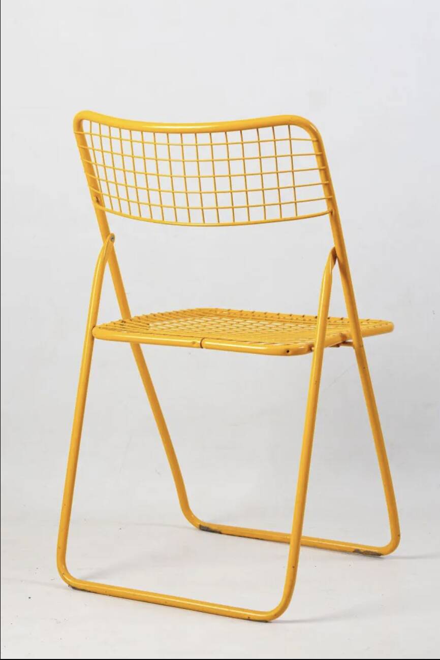Suite de 3 chaises Ted Net. - Niels Grammelgaard