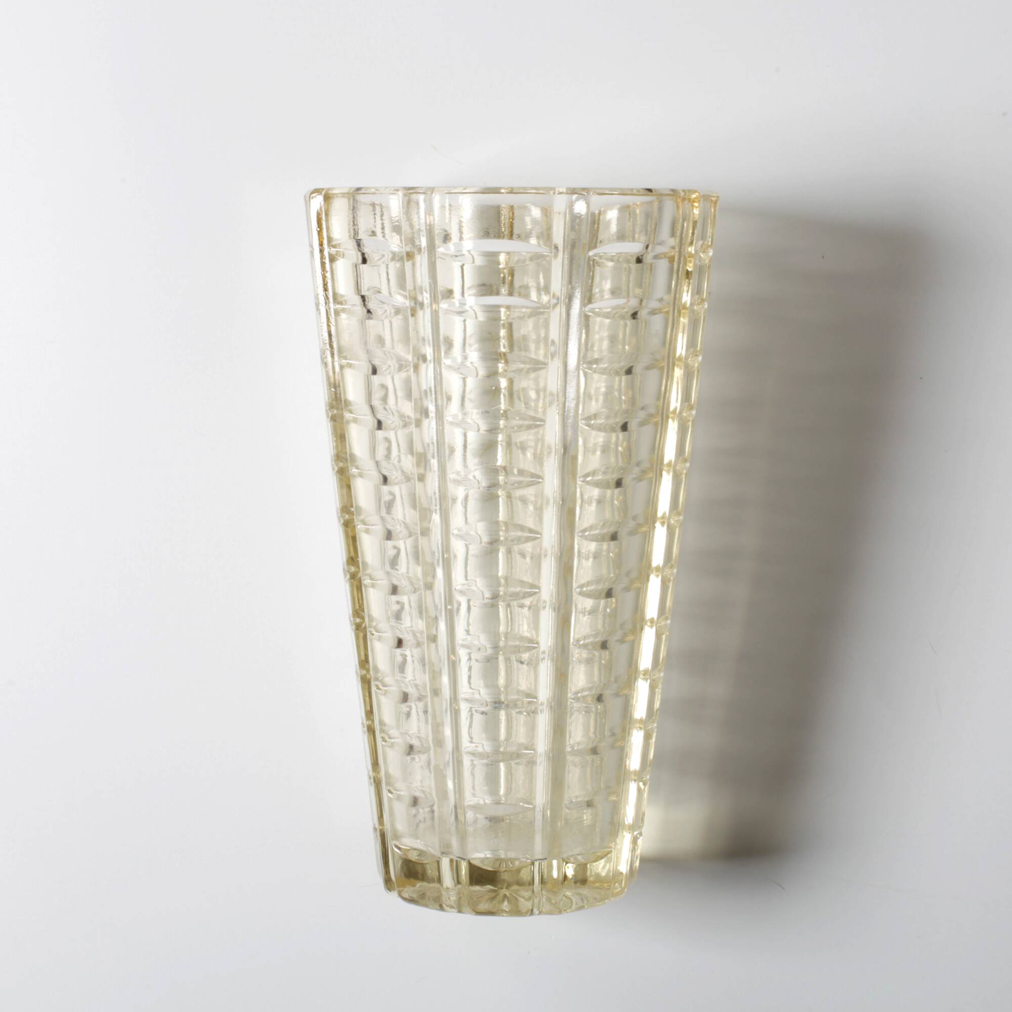 Vase à fleurs en verre jaune doux des années 50 / Fidenza / Italie