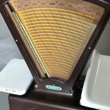 Vintage merchant's scale in bakelite burgundy