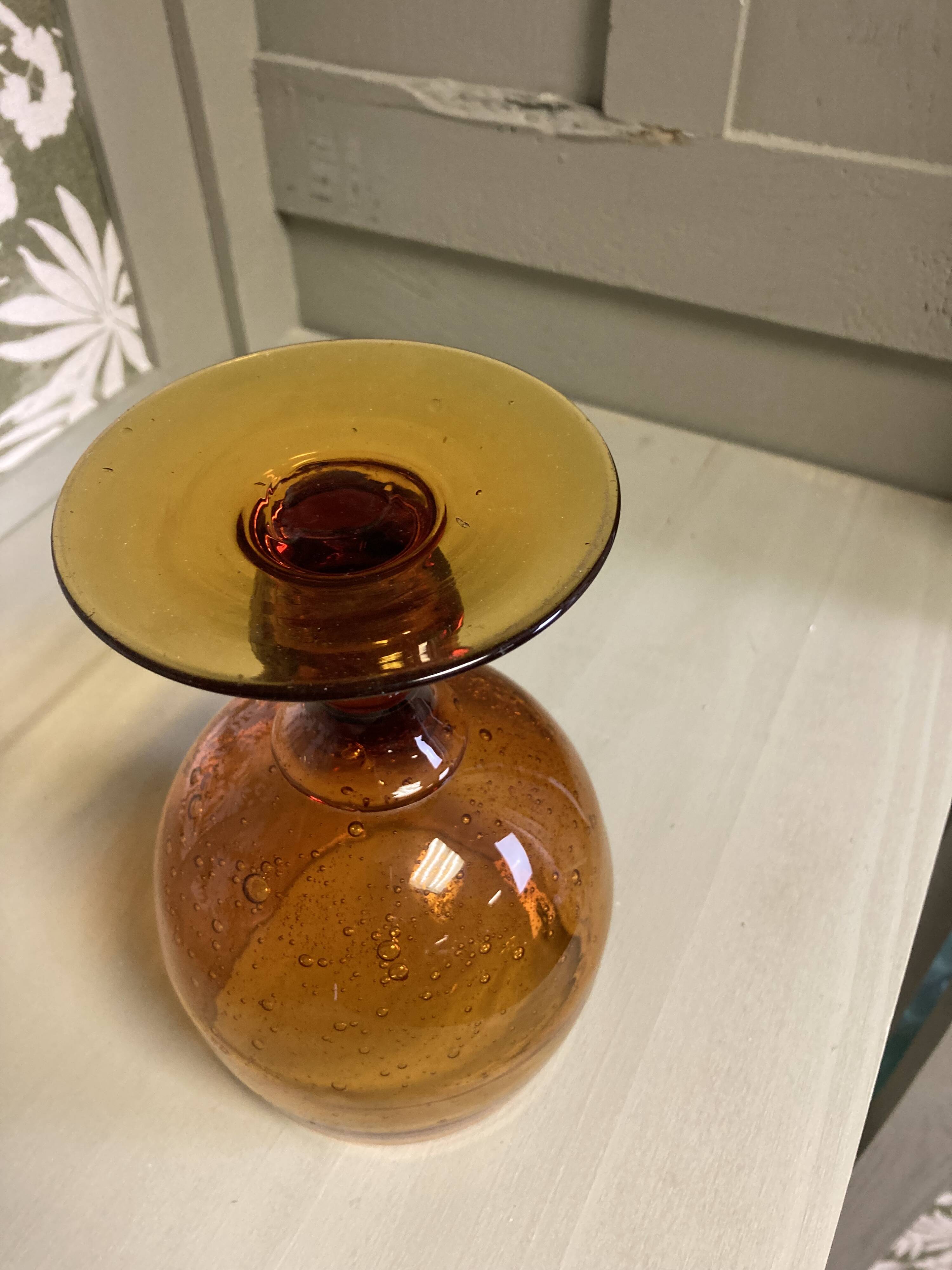 Bubble glass vase