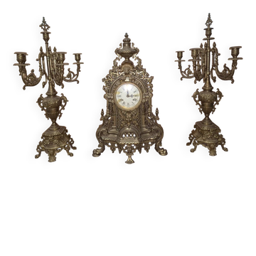 Baroque clock and its 2 bronze candelabra