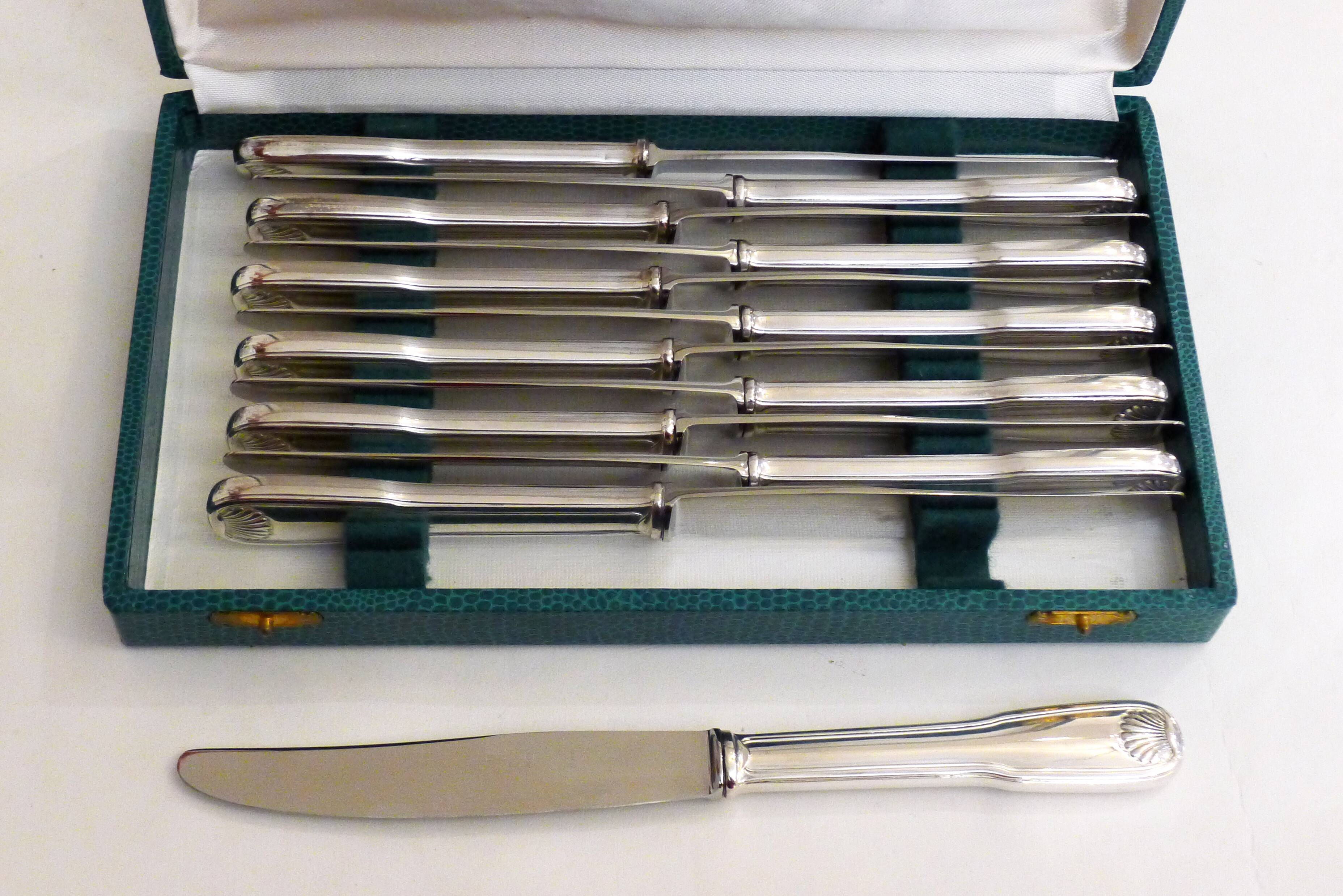 Cutlery set 36 pieces silver metal