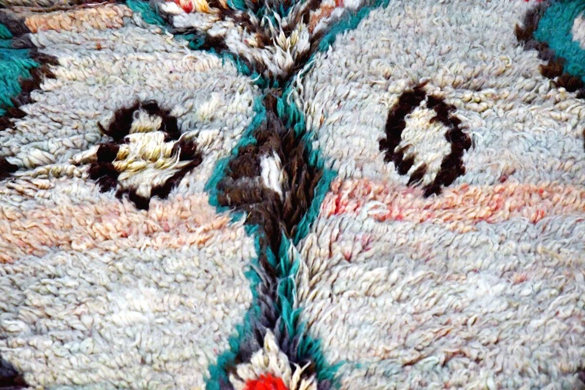 Boujaad Moroccan Berber rug 261 x 155 cm