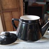 Black teapot