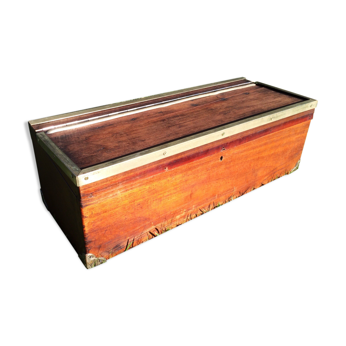 Former carriage mahogany chest